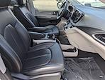 2023 Chrysler Pacifica FWD Minivan for sale #R558985 - photo 10