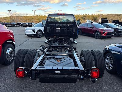 New 2024 Chevrolet Silverado 5500 Work Truck Regular Cab Cab Chassis for sale #C224255 - photo 2