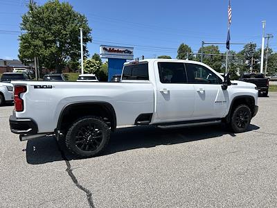 New 2025 Chevrolet Silverado 2500 LT Crew Cab 4WD SRW Pickup for sale #C225645 - photo 2
