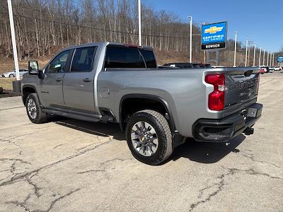 Used 2024 Chevrolet Silverado 2500 - photo 1