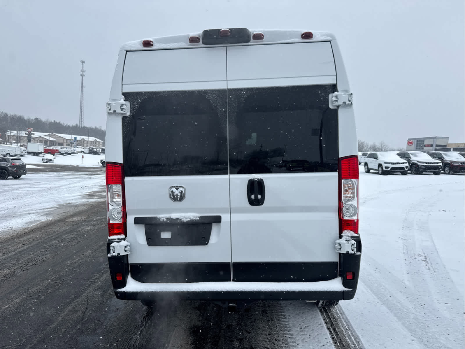 Used 2024 Ram ProMaster 2500 - photo 9