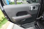 2021 Jeep Gladiator Crew Cab 4x4 Pickup for sale #A24G134A - photo 28