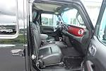 2021 Jeep Gladiator Crew Cab 4x4 Pickup for sale #A24G134A - photo 31