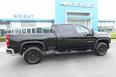 New 2025 Chevrolet Silverado 3500 LT Crew Cab 4WD Pickup for sale #A25T103 - photo 2