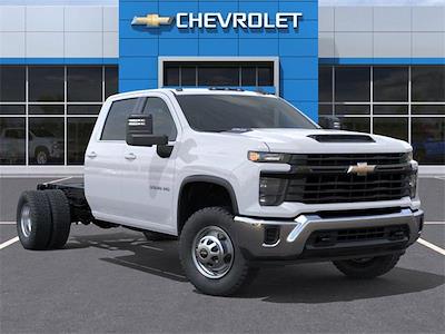 New 2026 Chevrolet Silverado 3500 - photo 1