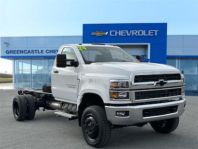 New 2024 Chevrolet Silverado 5500 Work Truck Regular Cab 4x4 Cab Chassis for sale #M124039 - photo 1