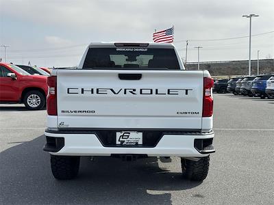 New 2024 Chevrolet Silverado 1500 Custom Crew Cab 4x4 Pickup for sale #M237360 - photo 2
