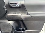 2022 Toyota Tacoma Double Cab 4WD Pickup for sale #UM127468 - photo 18