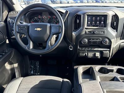 Used 2024 Chevrolet Silverado 1500 - photo 1