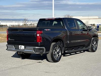 Used 2024 Chevrolet Silverado 1500 LT Crew Cab for sale #UM166427 - photo 2