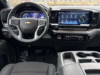 Used 2023 Chevrolet Silverado 1500 - photo 1