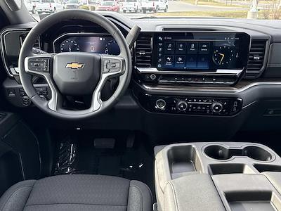 Used 2023 Chevrolet Silverado 1500 - photo 1