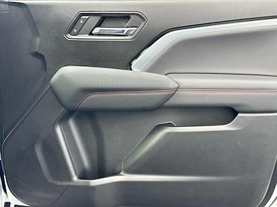 Used 2023 Chevrolet Colorado - photo 1