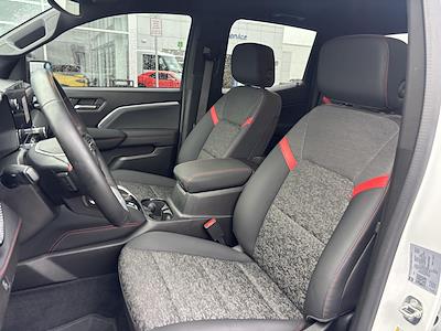 Used 2023 Chevrolet Colorado - photo 1