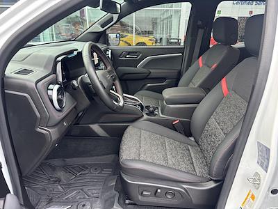 Used 2023 Chevrolet Colorado - photo 1