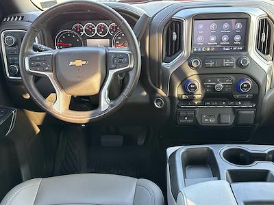 Used 2022 Chevrolet Silverado 2500 LTZ Crew Cab for sale #UM310370 - photo 2