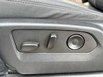 2022 Chevrolet Silverado 1500 Crew Cab 4x4 Pickup for sale #UM577651 - photo 15