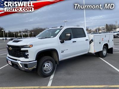 New 2025 Chevrolet Silverado 3500 Work Truck Crew Cab 4WD 9' Reading Service Truck for sale #Q250298 - photo 1