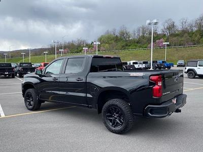 2024 Chevrolet Silverado 1500 Crew Cab 4WD Pickup for sale #Q250312A - photo 2