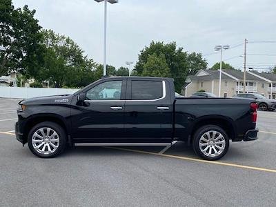 2021 Chevrolet Silverado 1500 Crew Cab 4WD Pickup for sale #Q250444A - photo 2