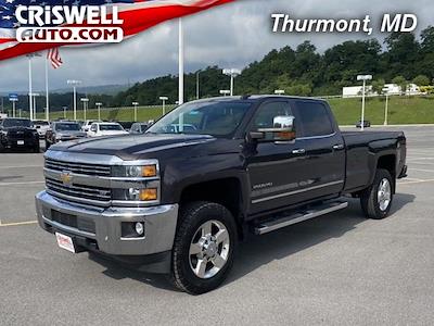 2016 Chevrolet Silverado 2500 Crew Cab SRW 4WD Pickup for sale #Q250573A - photo 1