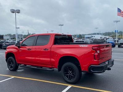 2019 Chevrolet Silverado 1500 Crew Cab 4WD Pickup for sale #Q260028A - photo 2