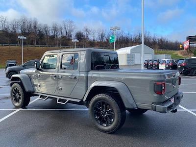 Used 2022 Jeep Gladiator High Altitude Crew Cab for sale #Q260087A - photo 2