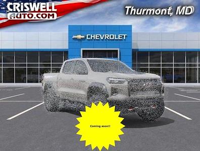 Used 2025 Chevrolet Colorado - photo 1