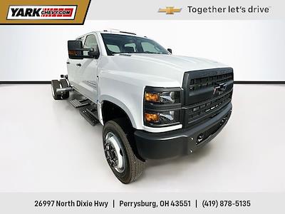 2024 Chevrolet Silverado 5500 Crew Cab DRW 4WD, Cab Chassis for sale #W240804 - photo 1