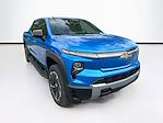 2025 Chevrolet Silverado EV Crew Cab 4WD Pickup for sale #W250610 - photo 4