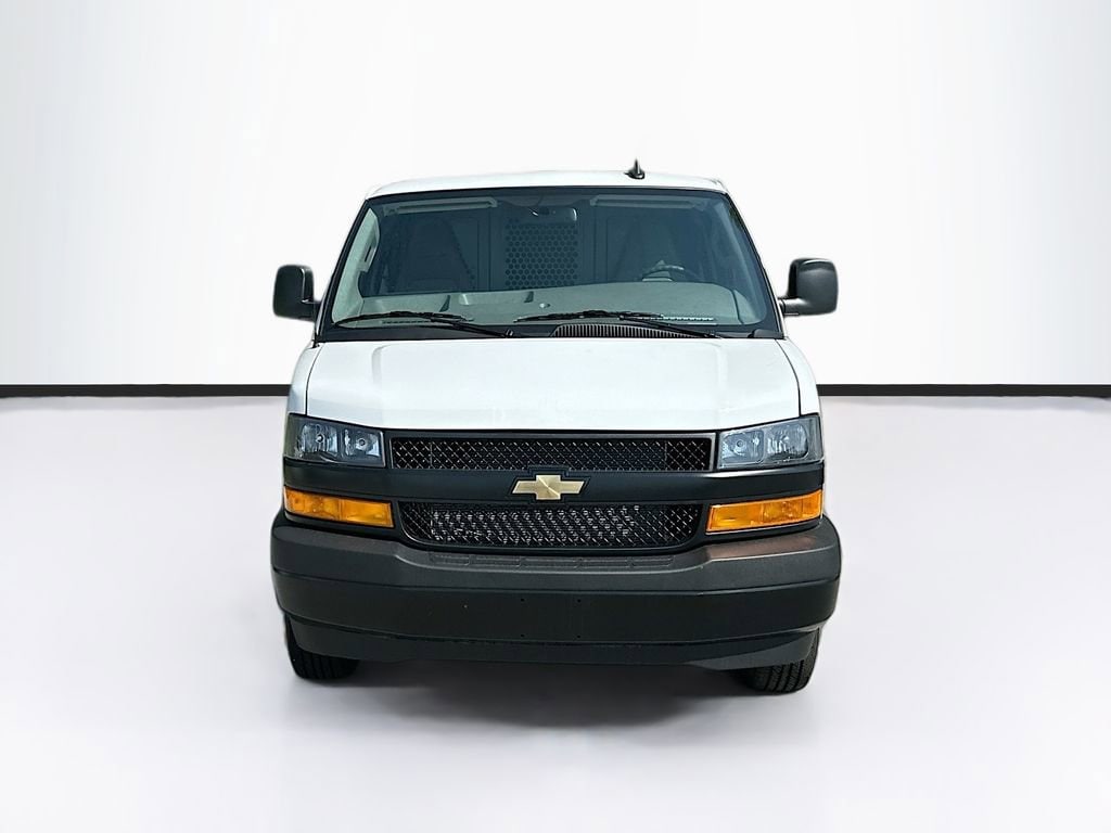 New 2025 Chevrolet Express 2500 - photo 5