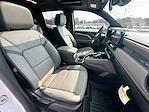 2025 Chevrolet Colorado Crew Cab 4WD Pickup for sale #W250687 - photo 34