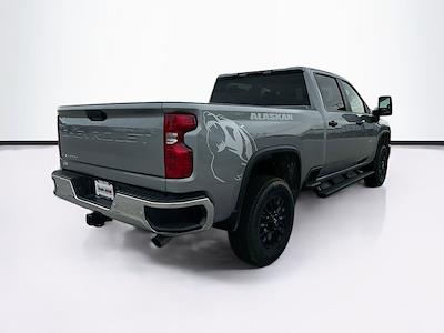 2026 Chevrolet Silverado 2500 Crew Cab 4WD Pickup for sale #W260099 - photo 2