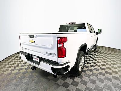 2022 Chevrolet Silverado 2500 Crew Cab 4WD Pickup for sale #W260106A - photo 2
