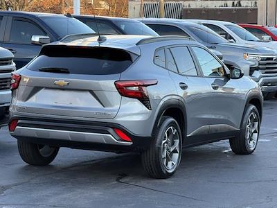 Used 2024 Chevrolet Trax LT for sale #41323 - photo 2