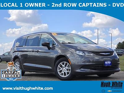 Used 2019 Chrysler Pacifica LX Minivan for sale #11251372 - photo 1