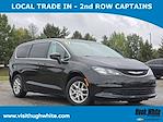 Used 2017 Chrysler Pacifica LX Minivan for sale #11251392 - photo 1