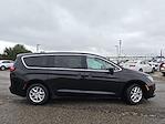 Used 2017 Chrysler Pacifica LX Minivan for sale #11251392 - photo 14