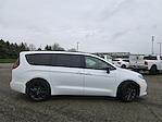 Used 2024 Chrysler Pacifica Limited Minivan for sale #12252096 - photo 14