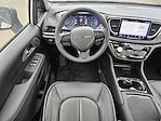 Used 2024 Chrysler Pacifica Limited Minivan for sale #12252096 - photo 20
