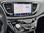 Used 2024 Chrysler Pacifica Limited Minivan for sale #12252096 - photo 23