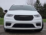 Used 2024 Chrysler Pacifica Limited Minivan for sale #12252096 - photo 9