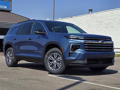 2025 Chevrolet Traverse FWD SUV for sale #12252260 - photo 1