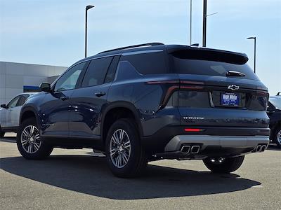 2025 Chevrolet Traverse FWD SUV for sale #12252260 - photo 2