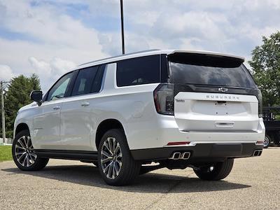 2025 Chevrolet Suburban 4WD SUV for sale #12253280 - photo 2