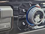 2025 Chevrolet Silverado 1500 Crew Cab 4WD Pickup for sale #11251380 - photo 8