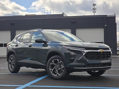 2026 Chevrolet Trax FWD SUV for sale #12260650 - photo 2