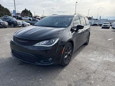 Used 2020 Chrysler Pacifica - photo 1