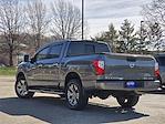 Used 2018 Nissan Titan SL Crew Cab 4x4 Pickup for sale #15614840 - photo 2
