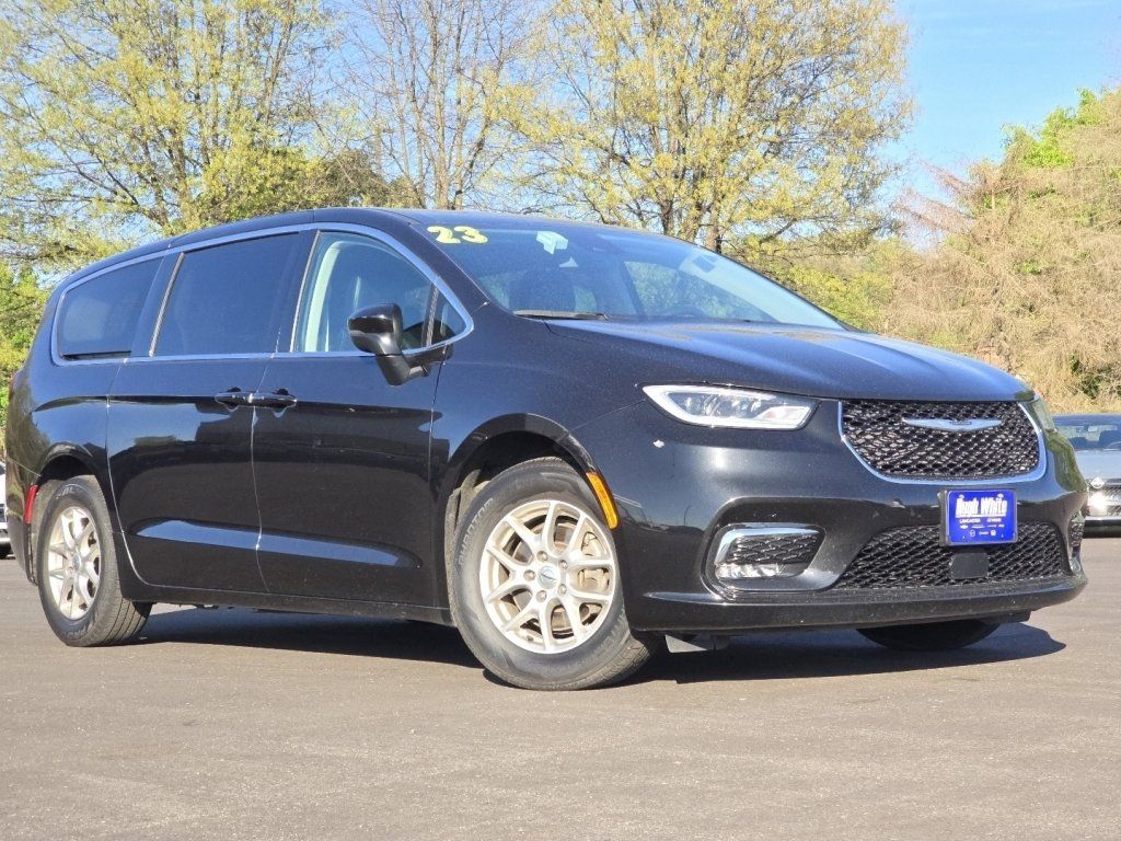 Used 2023 Chrysler Pacifica - photo 29